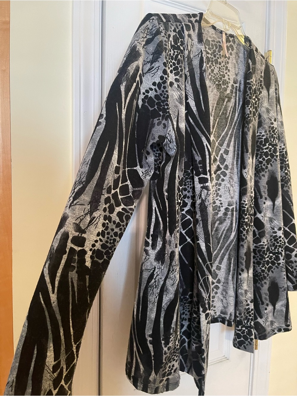 Ladies jacket - Picture 3 of 6